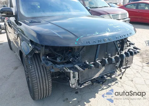 2019 Land Rover Range Rover Sport Supercharged Dynamic from USA, damaged, VIN SALWR2RE8KA828197